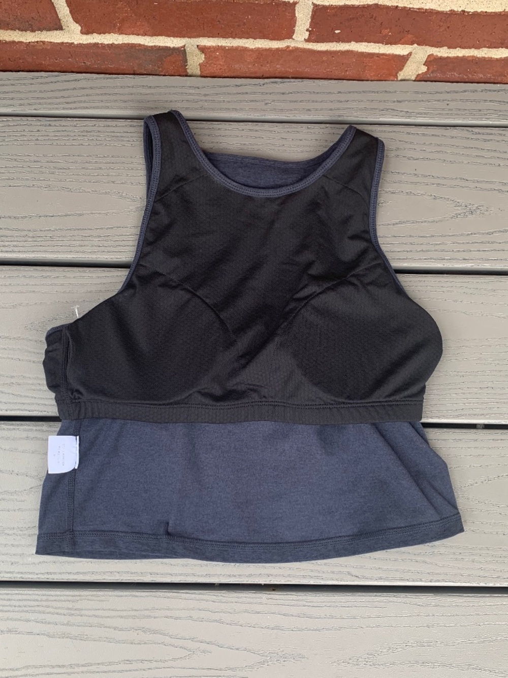 Vuori Elevation Tank and Yosemite Sports Bra Set - Picture 4 of 11